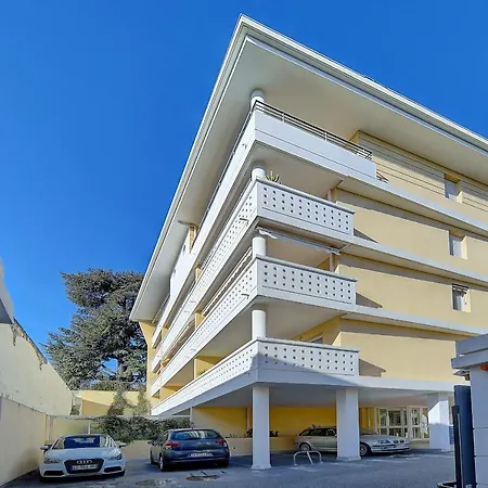 Immogroom- Renovated- Large Terrace- Ac- Shops- Parking Apartamento *